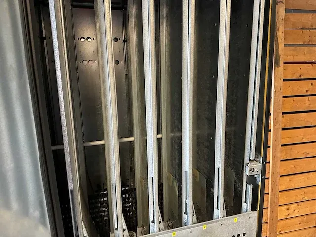 Royal vendors - 804 - frisdrankautomaat - vending machine - afbeelding 9 van  12