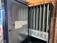 Royal vendors - 804 - frisdrankautomaat - vending machine - afbeelding 6 van  10