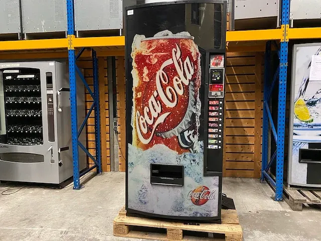 Royal vendors - 804-9 - frisdrank - vending machine - afbeelding 1 van  10