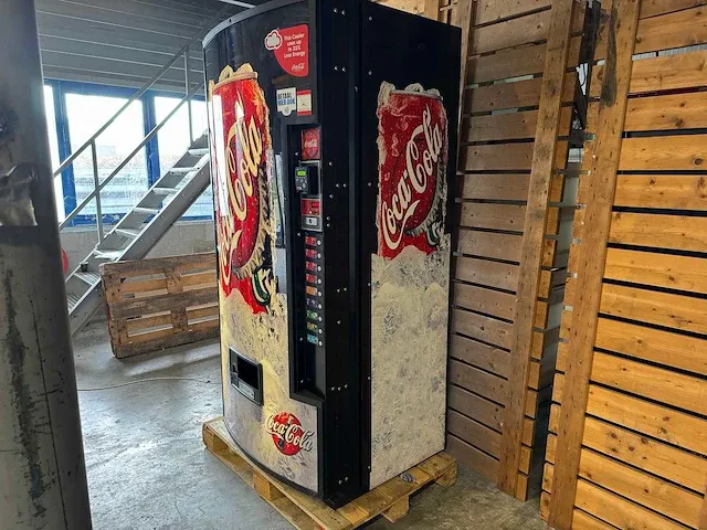 Royal vendors - 804-9 - frisdrankautomaat - vending machine - afbeelding 5 van  11