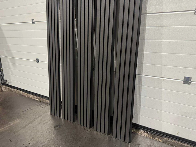 Royal zwart geborsteld composiet gevel bekleding (12x) - afbeelding 26 van  28