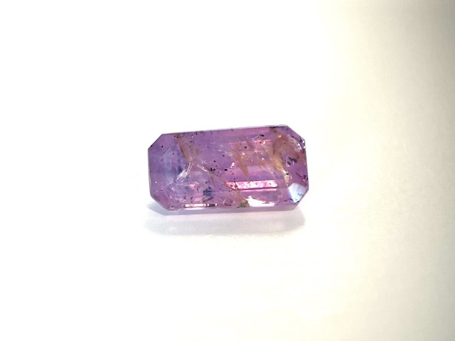 Roze saffier - 2.14 carat natuurlijke roze saffier - afbeelding 1 van  4