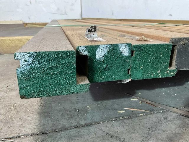 Rp4 meranti hardhouten raamprofiel - 305x5,4x8 cm (10x) - afbeelding 3 van  5