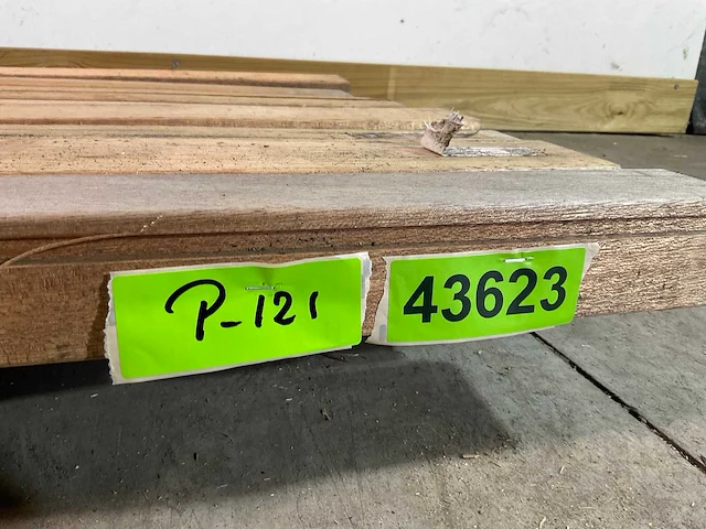 Rp4 meranti hardhouten raamprofiel - 305x5,4x8 cm (10x) - afbeelding 5 van  5