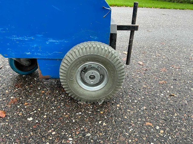 Rrb industriële trekker - afbeelding 6 van  17