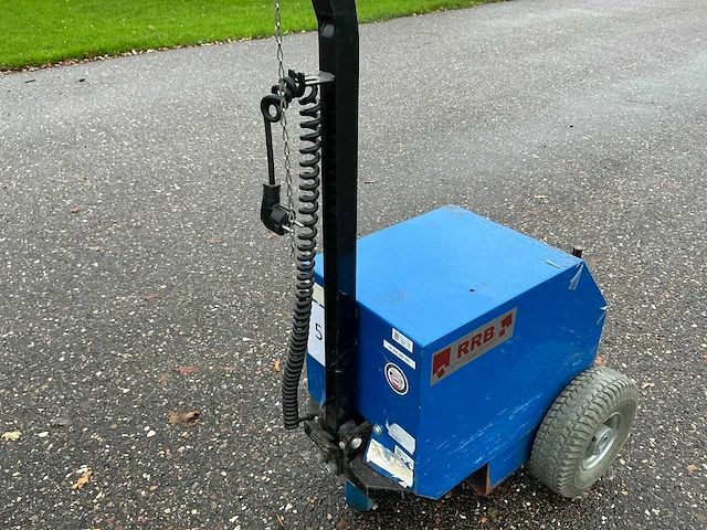 Rrb industriële trekker - afbeelding 7 van  17