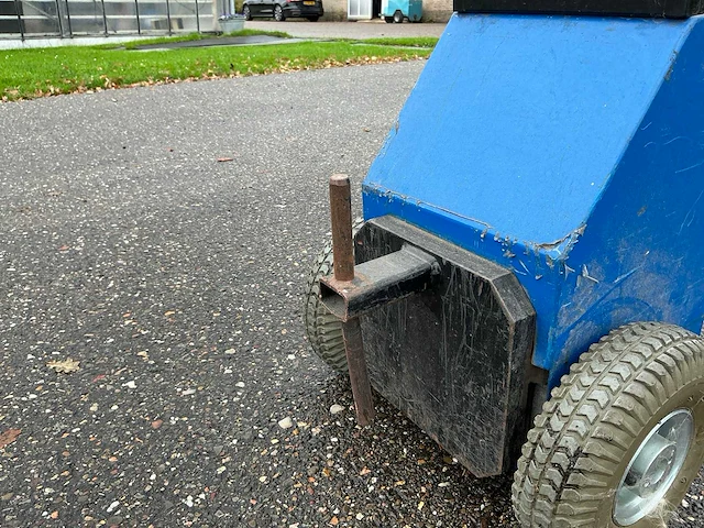 Rrb industriële trekker - afbeelding 5 van  16