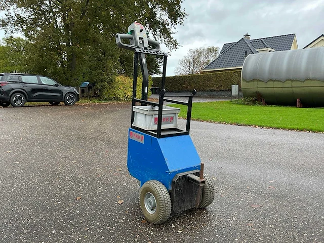 Rrb industriële trekker - afbeelding 10 van  16