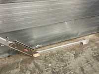 Rss200 plat dak staander met valstopapparaat met lijnklem (2x) - afbeelding 6 van  10