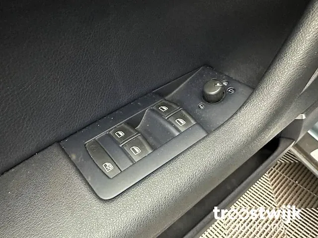 Rt-389-z auto uit nalatenschap - afbeelding 14 van  23