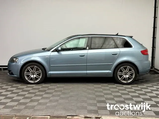 Rt-389-z auto uit nalatenschap - afbeelding 2 van  23