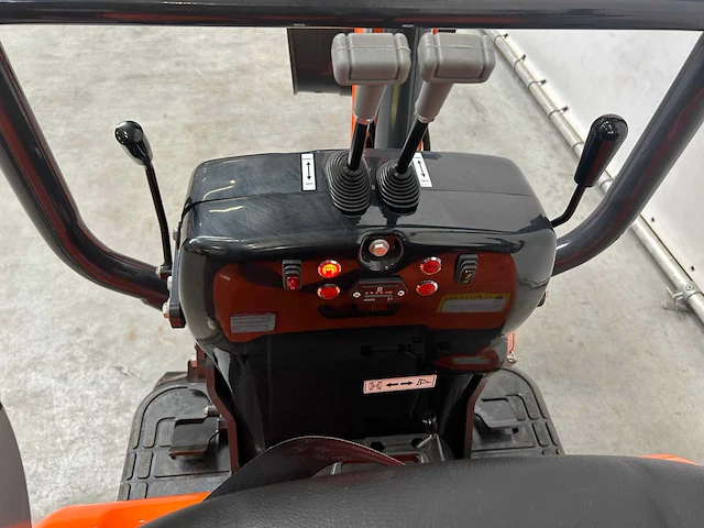 Rte - 2024 - 12-6 - minigraafmachine kubota euro 5 - afbeelding 11 van  36