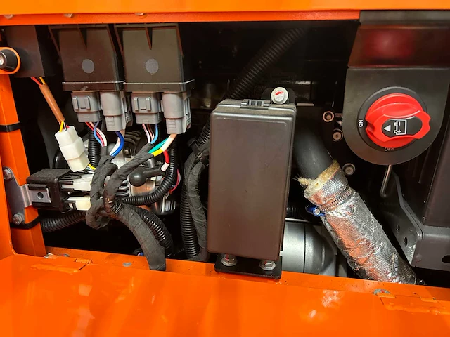 Rte - 2024 - 18 - minigraafmachine euro5 yanmar - afbeelding 37 van  43