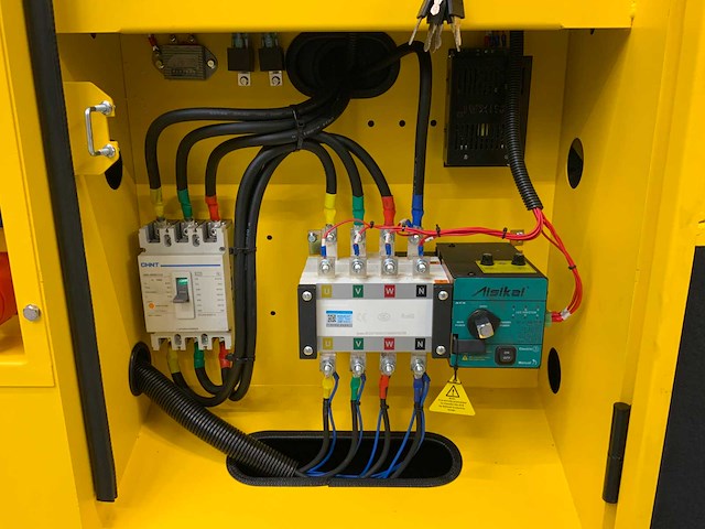 Rte - 2025 - 6742 - diesel generator 100kva 400v - afbeelding 15 van  17