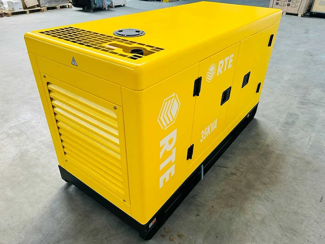 Rte - 2025 - 7310 - 35 kva noodstroomaggregaat - afbeelding 18 van  22