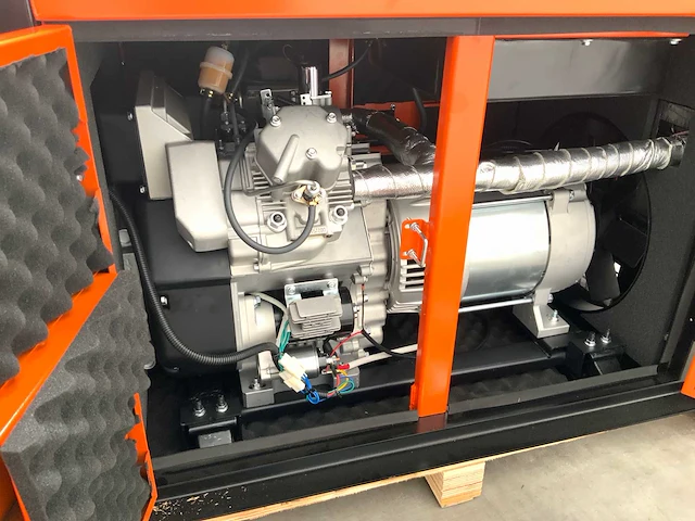 Rte - 2025 - 7422 - 13.8 kva noodstroomaggregaat - afbeelding 15 van  23