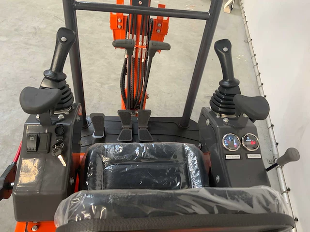 Rte - 2025 - cre112 - minigraafmachine 1120kg - afbeelding 8 van  22