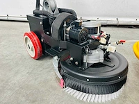 Rte - 2025 - fs30 - vloerschrobzuigmachine - afbeelding 3 van  12