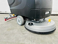 Rte - 2025 - fs50 - vloerschrobzuigmachine - afbeelding 11 van  21