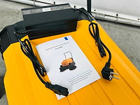 Rte - 2025 - ms30 - veegmachine - afbeelding 2 van  10