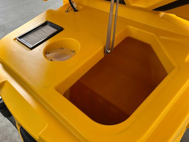 Rte - 2025 - rofs-300 - zelfrijdende schrobzuigmachine - afbeelding 2 van  23