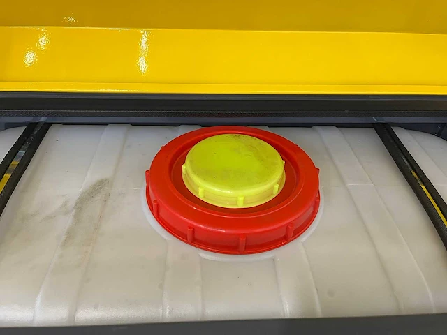 Rte - 2025 - st150 - veegmachine - afbeelding 8 van  29