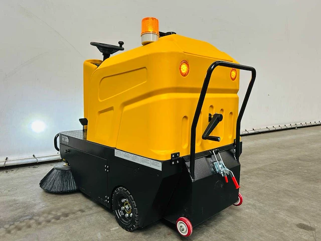 Rte - 2025 - sw80 - zelfrijdende veegmachine - afbeelding 2 van  23