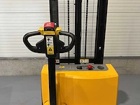 Rte - 2025 - ws15h - stapelaar - afbeelding 4 van  18