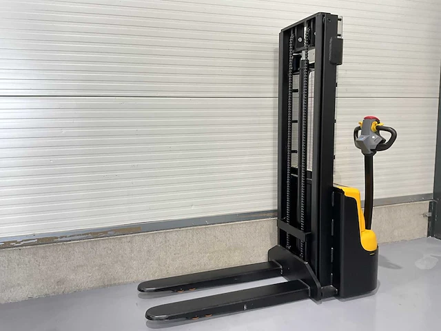 Rte - 2025 - ws15h - stapelaar - afbeelding 11 van  18