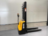 Rte - 2025 - ws15h - stapelaar - afbeelding 16 van  18