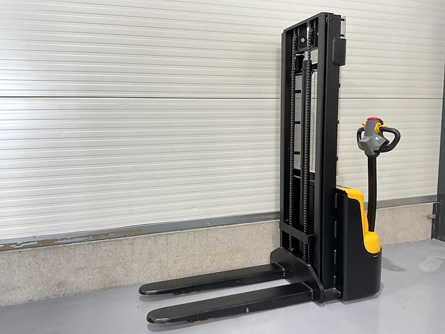 Rte - 2025 - ws15h - stapelaar - afbeelding 11 van  18