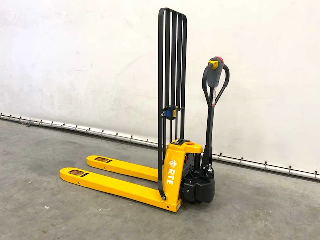 Rte elektrische palletwagen 1500kg met backrest - afbeelding 1 van  17