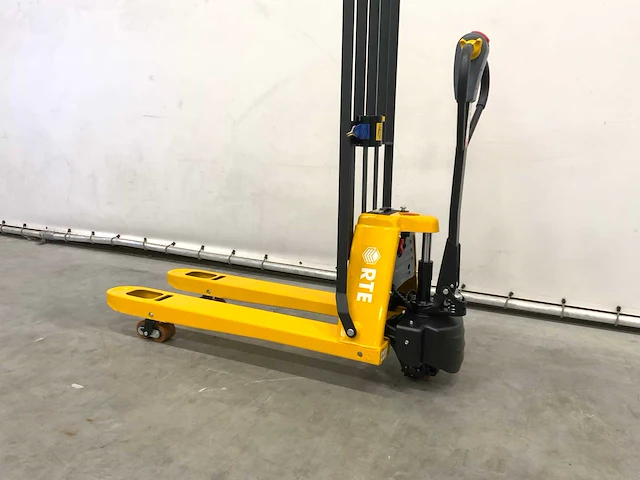 Rte elektrische palletwagen 1500kg met backrest - afbeelding 12 van  17