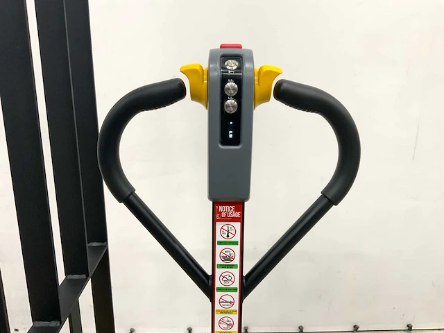 Rte elektrische palletwagen 2000kg met backrest - afbeelding 12 van  17