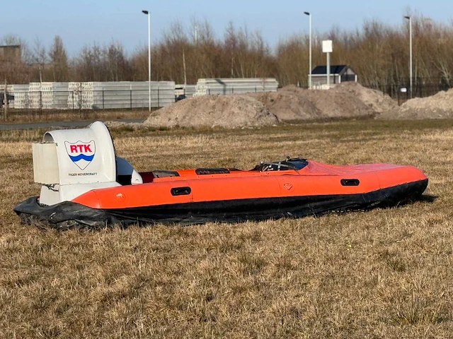 Rtk marine tiger 4xl hovercraft - afbeelding 5 van  32