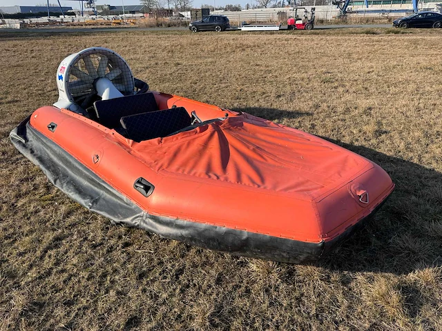 Rtk marine tiger 4xl hovercraft - afbeelding 30 van  32