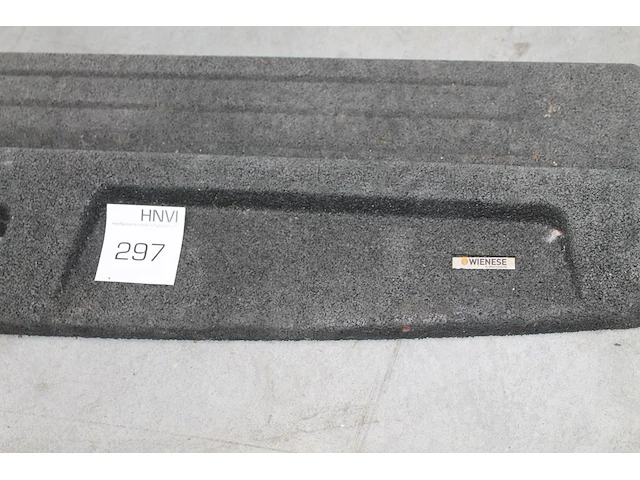 Rubber trapsteun wienese 126 cm. - afbeelding 2 van  2