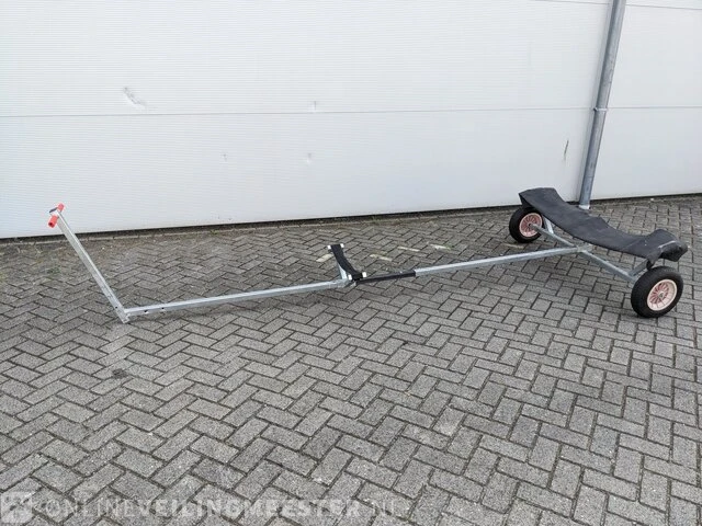 Rubberboot 3,8 meter met mercury 6pk 4t motor, strandtrailer en funband benethboats, ub360, groen - afbeelding 10 van  18