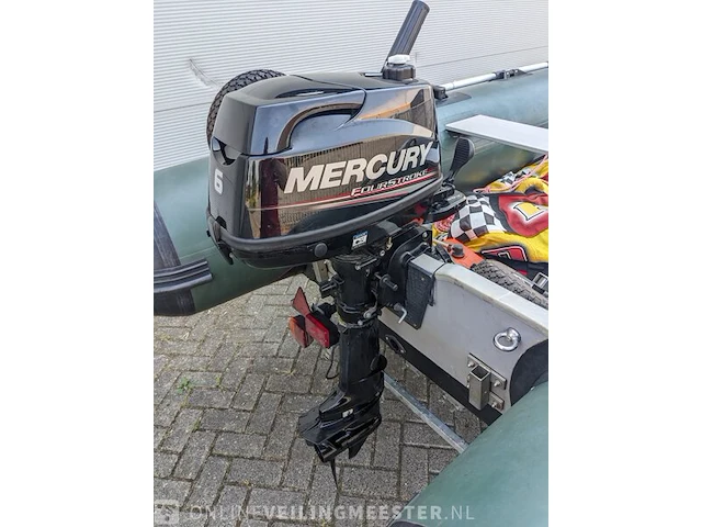 Rubberboot 3,8 meter met mercury 6pk 4t motor, strandtrailer en funband benethboats, ub360, groen - afbeelding 16 van  18