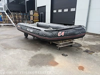 Rubberboot bombard commando , c4, zwart