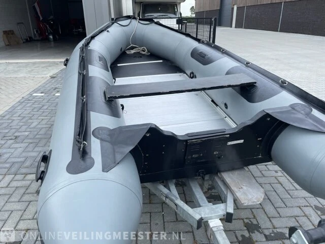 Rubberboot bombard typhoon, 420 alu, grijs / chroom, bouwjaar 2014 - afbeelding 3 van  5