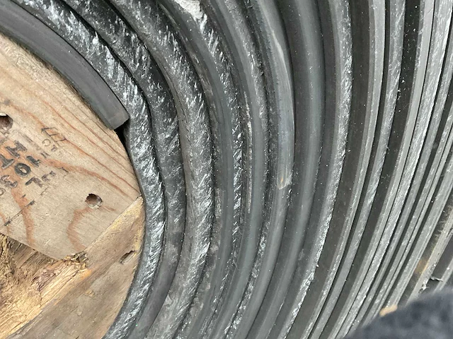 Rubberen rol 220 meter - afbeelding 4 van  6