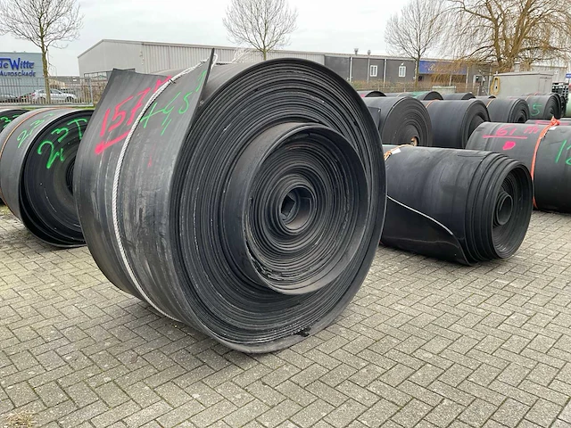 Rubberen rol 220 meter - afbeelding 2 van  6