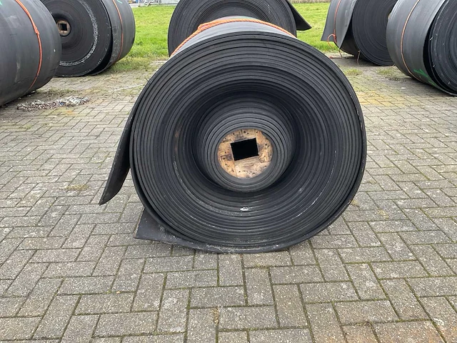 Rubberen rol 55 meter - afbeelding 3 van  6
