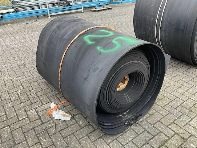 Rubberen rol 70 meter - afbeelding 2 van  6