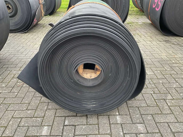 Rubberen rol 70 meter - afbeelding 3 van  6