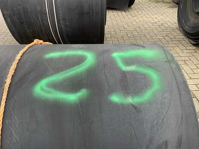 Rubberen rol 70 meter - afbeelding 6 van  6