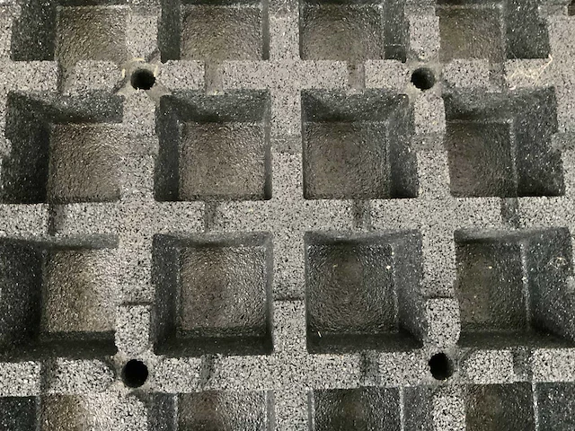 Rubberen tegel 790x590x60mm (20x) - afbeelding 7 van  9