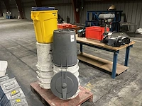Rubbermaid brute emmer (11x) - afbeelding 2 van  4