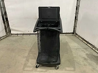Rubbermaid schoonmaak wagen - afbeelding 9 van  12